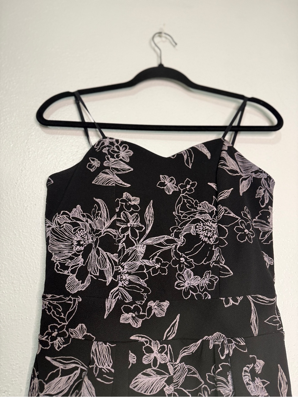 Honey & Rosie cropped black & white floral jumpsuit with POCKETS! Sz M. - Picture 8 of 13